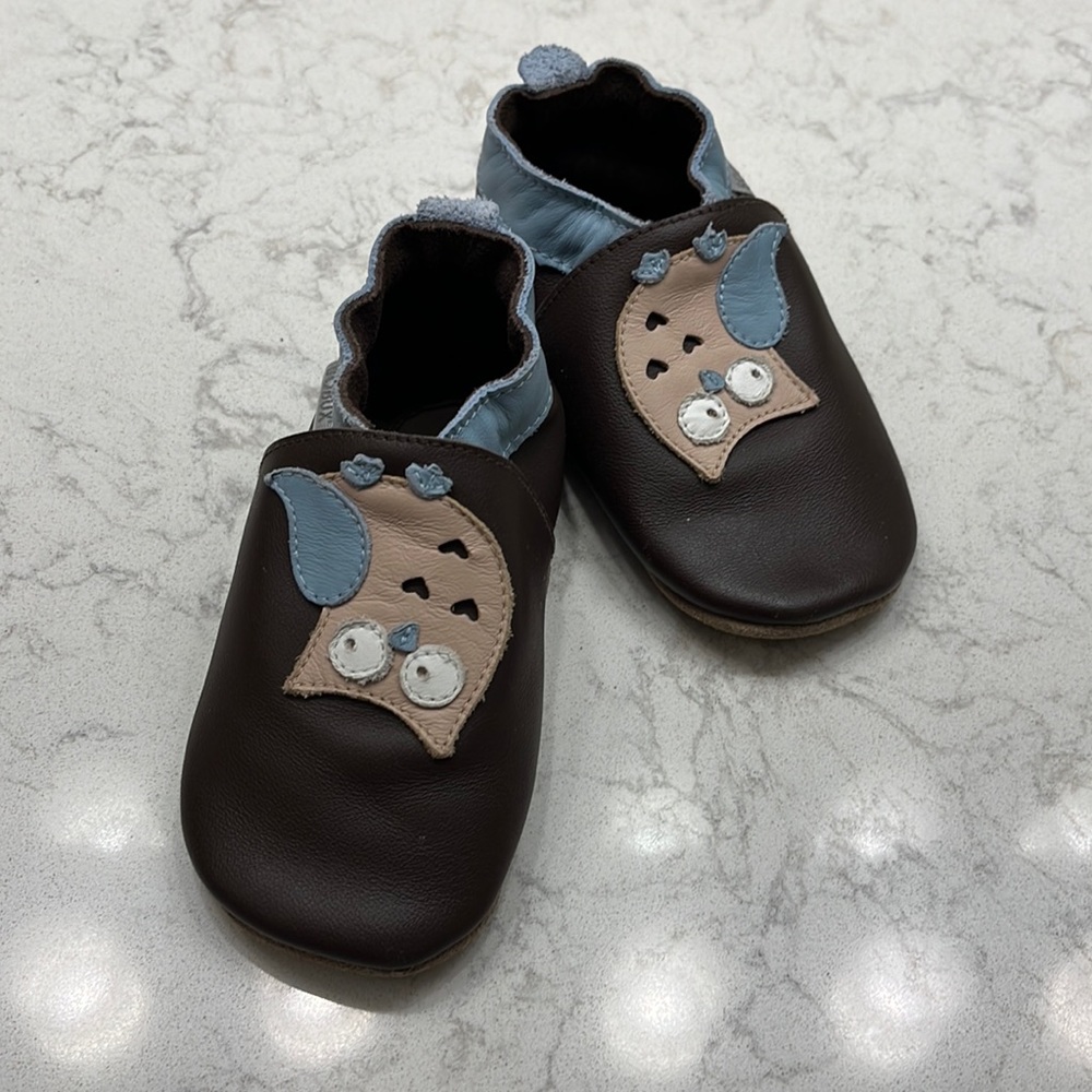 Bobux OWL soft sole shoes, Size XL (US 6-7 / EU 22-23)